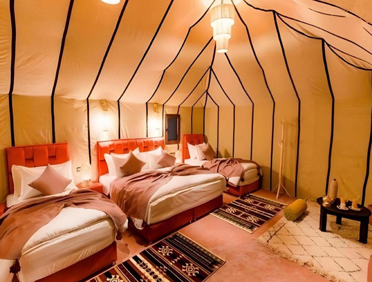 Sahara Traveling Camp Hotel Мерцуга Екстериор снимка